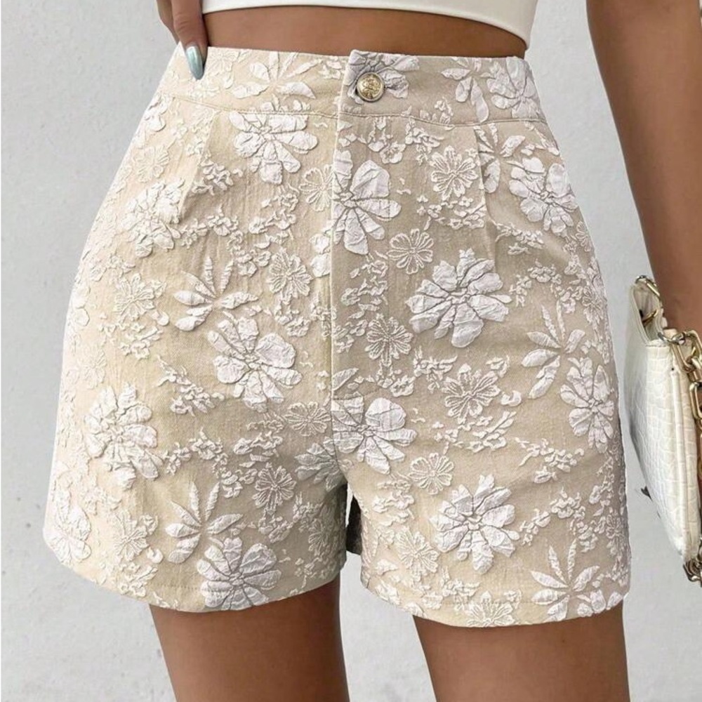 SHEIN High Waist Floral Jacquard Cream Shorts Pleated Pockets Tan Beige
